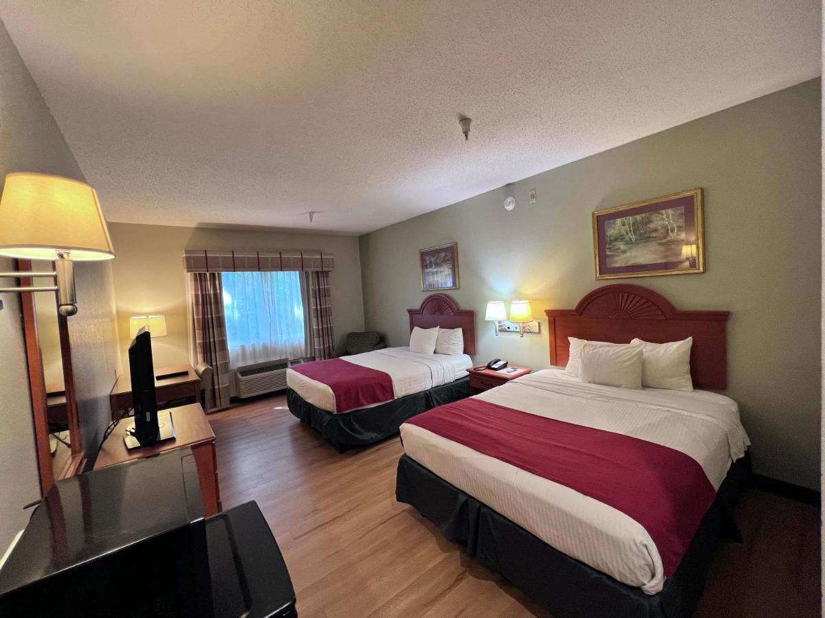 Americas Best Value Inn Wiggins Bagian luar foto