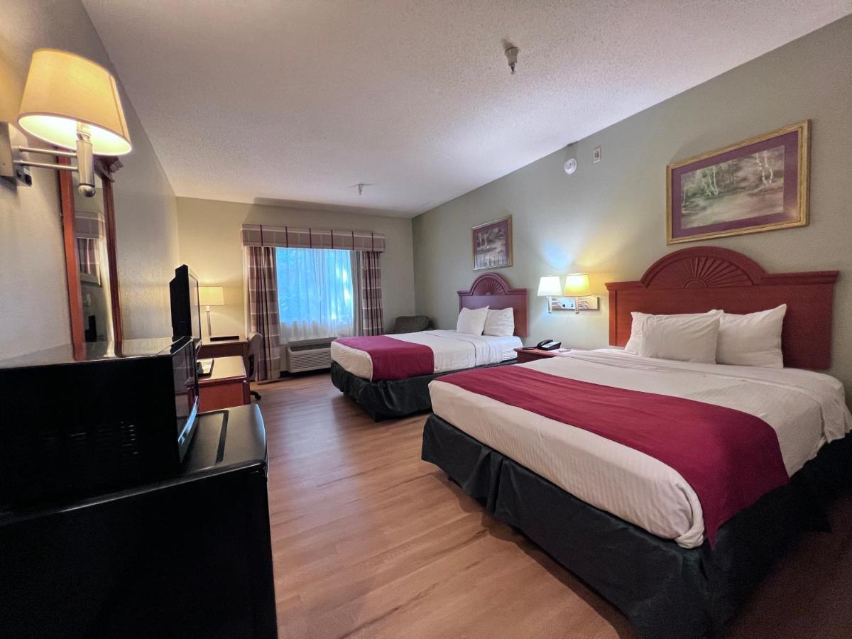 Americas Best Value Inn Wiggins Bagian luar foto